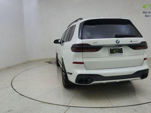 Used 2025 BMW X7 M60i AWD/4WD image 75