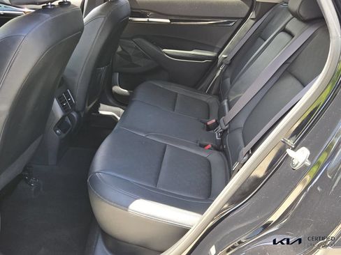 Certified 2021 Kia Seltos EX AWD/4WD image 11