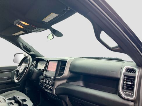 Used 2022 RAM 2500 Big Horn image 27