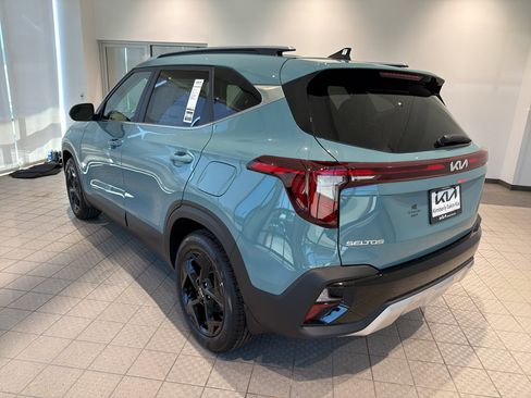 New 2026 Kia Seltos EX image 3