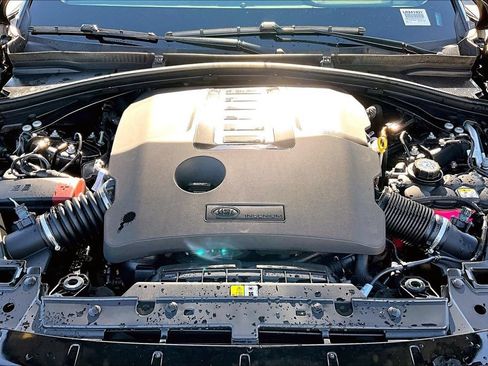 New 2026 Land Rover Range Rover Velar Dynamic SE AWD/4WD image 12