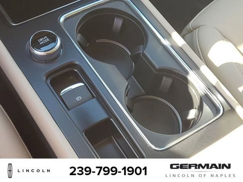 New 2026 Lincoln Corsair Premiere image 31