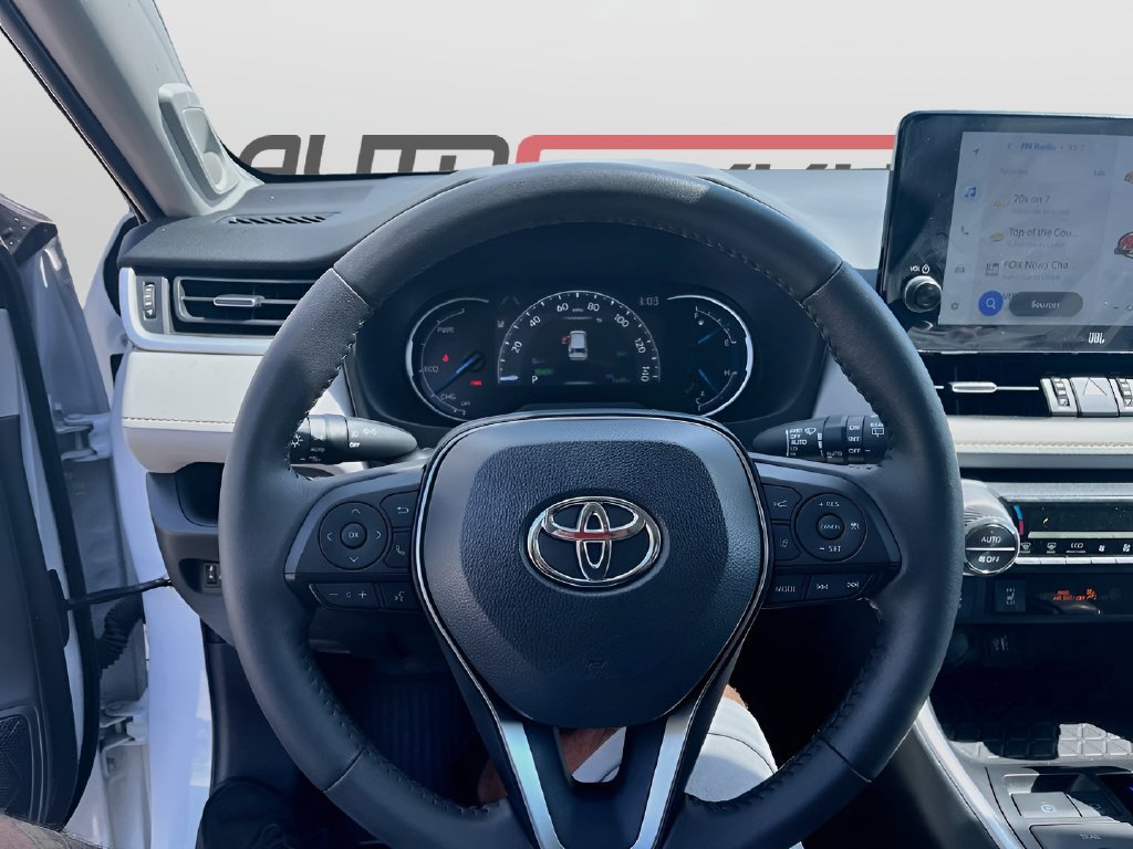 Used 2025 Toyota RAV4 XLE Premium w/ Weather Package AWD/4WD image 11