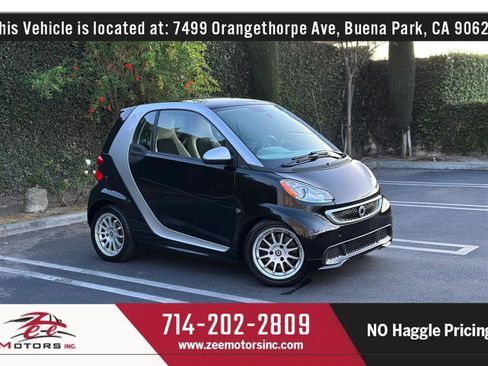 Used 2013 smart fortwo passion image 1