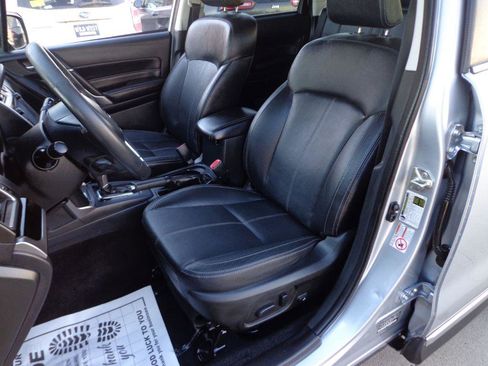 Used 2017 Subaru Forester 2.5i Touring image 14