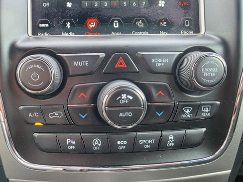 Used 2018 Jeep Grand Cherokee Trailhawk AWD/4WD image 16