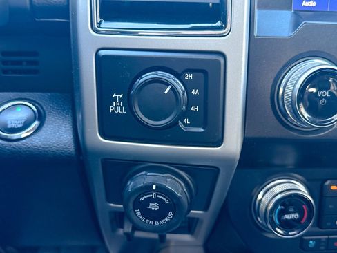 Used 2019 Ford F150 Lariat w/ Equipment Group 502A Luxury image 37