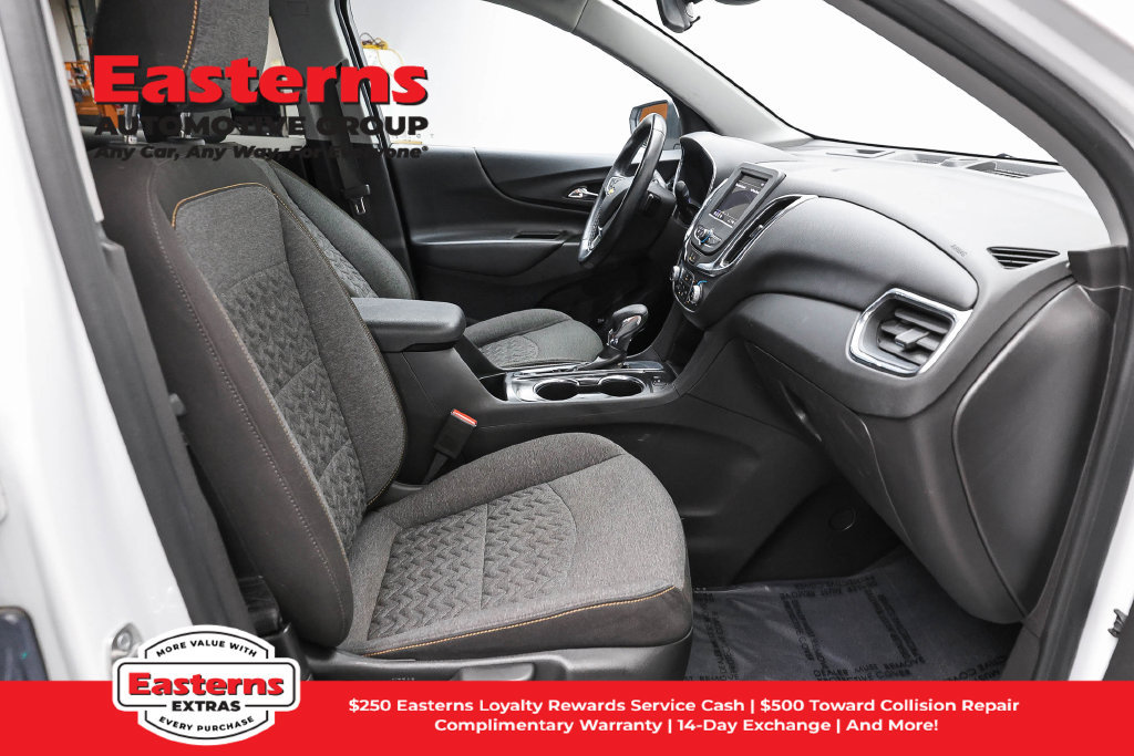 Used 2024 Chevrolet Equinox LT FWD image 24