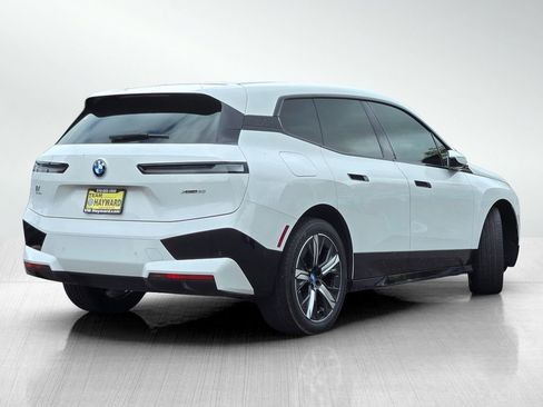 Used 2024 BMW iX xDrive50 w/ Sport Package image 5