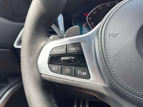 Used 2019 BMW 330i xDrive Sedan w/ M Sport Package AWD/4WD image 23