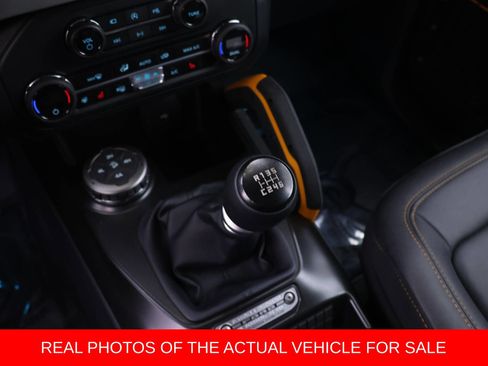Used 2023 Ford Bronco Badlands AWD/4WD image 7