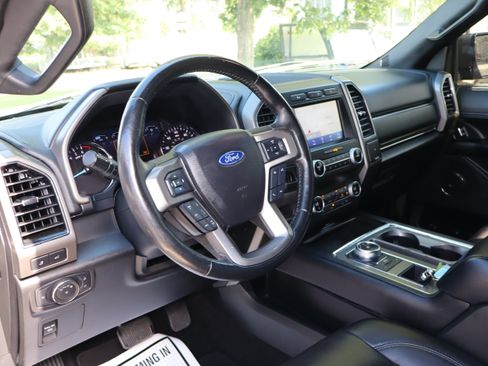 Used 2021 Ford Expedition Max XLT RWD image 13