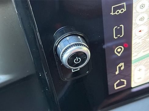 Used 2024 GMC Sierra 1500 Denali Ultimate image 32