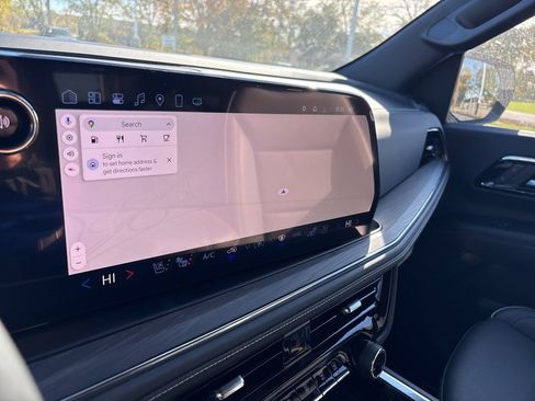 New 2025 Chevrolet Tahoe Premier image 21