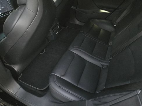 Used 2019 Tesla Model S Performance image 19