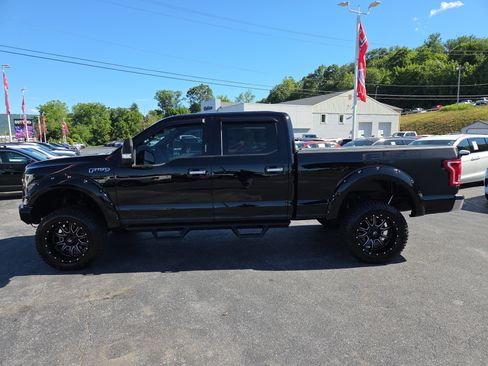 Used 2017 Ford F150 XLT w/ Equipment Group 302A Luxury AWD/4WD image 7