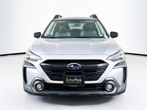 Used 2025 Subaru Outback Onyx Edition AWD/4WD image 2