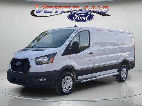 Used 2024 Ford Transit 250 Low Roof w/ Exterior Upgrade Package RWD image 1