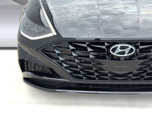 Used 2023 Hyundai Sonata Limited FWD image 28