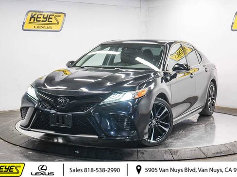Used 2019 Toyota Camry XSE w/ Carpet Mat Package FWD image 1