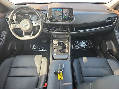 Used 2023 Nissan Rogue SL w/ SL Premium Package FWD image 13
