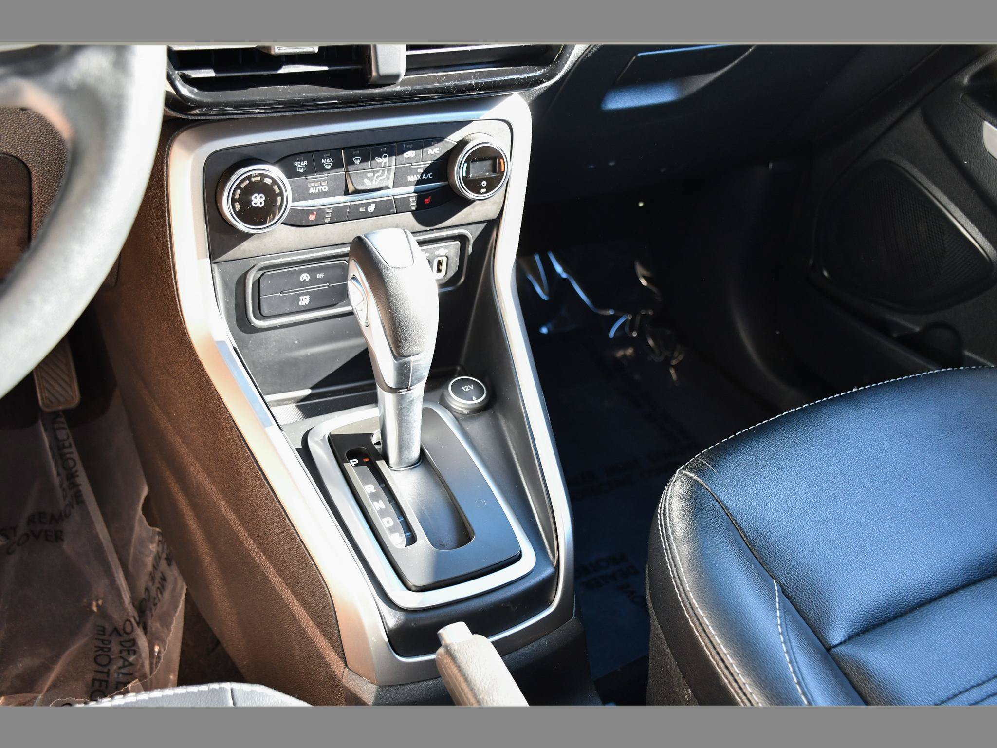 Used 2022 Ford EcoSport Titanium AWD/4WD image 34