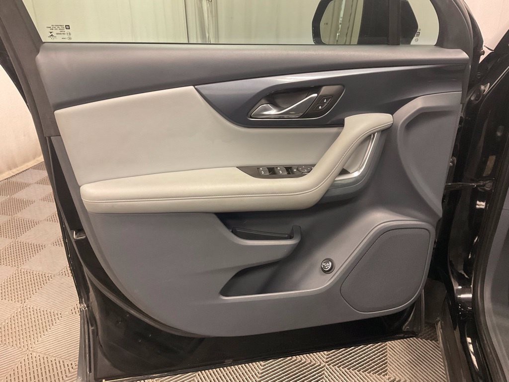 Used 2019 Chevrolet Blazer LT FWD image 10