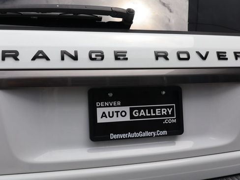 Used 2013 Land Rover Range Rover Sport HSE AWD/4WD image 28