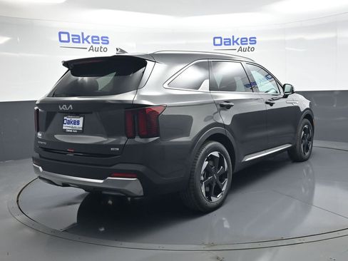 New 2026 Kia Sorento EX AWD/4WD image 8