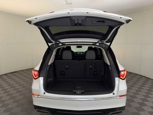 Used 2023 Acura MDX SH-AWD image 21