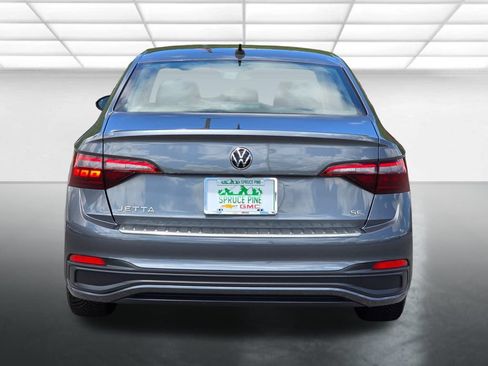 Used 2024 Volkswagen Jetta SE FWD image 20