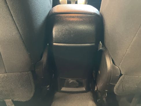 Used 2015 Chevrolet Cruze LS image 21