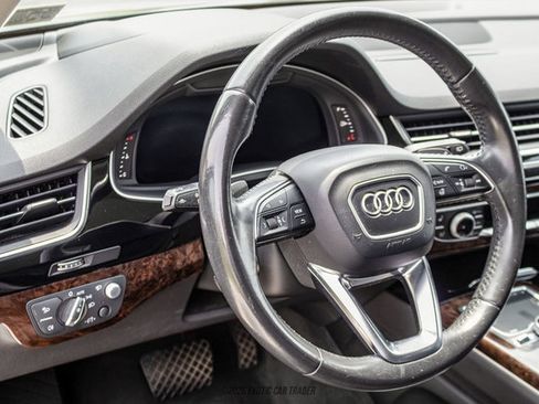 Used 2018 Audi Q7 3.0T Prestige AWD/4WD image 44