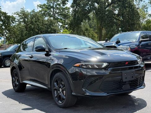 Used 2024 Dodge Hornet R/T w/ R/T Blacktop Package AWD/4WD image 4