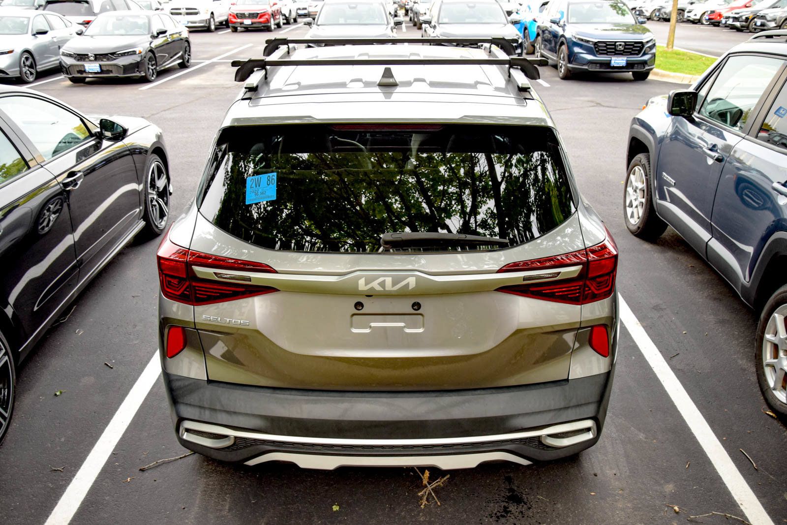 Used 2022 Kia Seltos EX AWD/4WD image 6