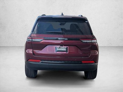 New 2025 Jeep Grand Cherokee Limited w/ Black Appearance Package image 7