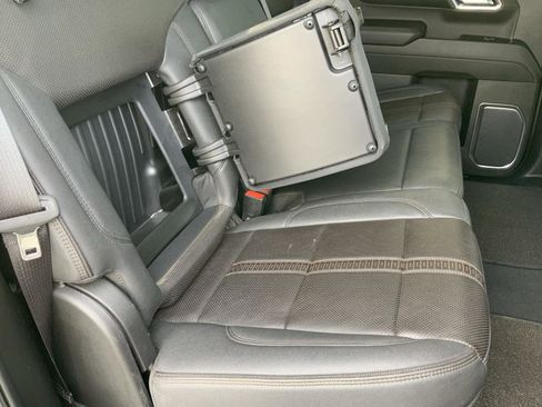 Used 2023 Chevrolet Silverado 1500 High Country image 65