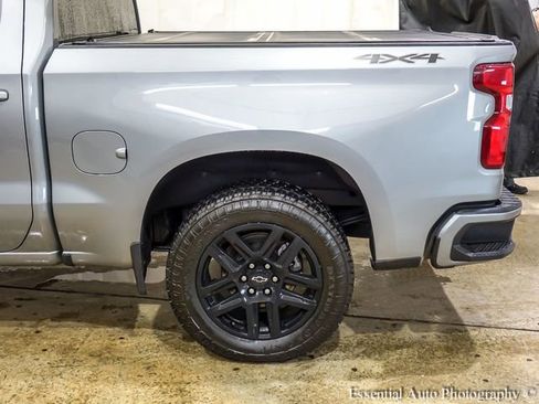 Certified 2025 Chevrolet Silverado 1500 RST w/ Dark Appearance Package image 9