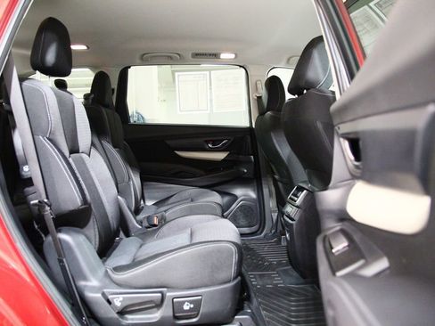 Used 2020 Subaru Ascent Premium w/ Convenience Package image 25