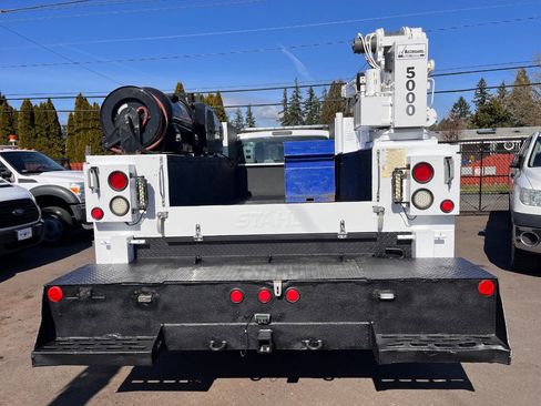 Used 2015 Ford F550 4x4 SuperCab Super Duty w/ Power Equipment Group image 6