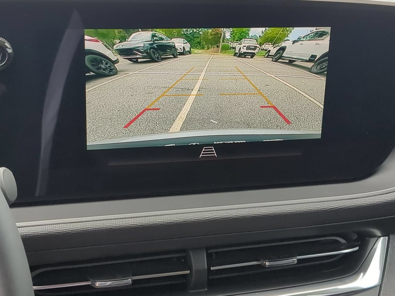 New 2026 Buick Envista Sport Touring w/ Convenience I Package FWD image 19
