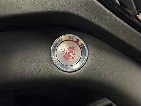 Used 2025 Acura RDX SH-AWD w/ Technology Package image 31