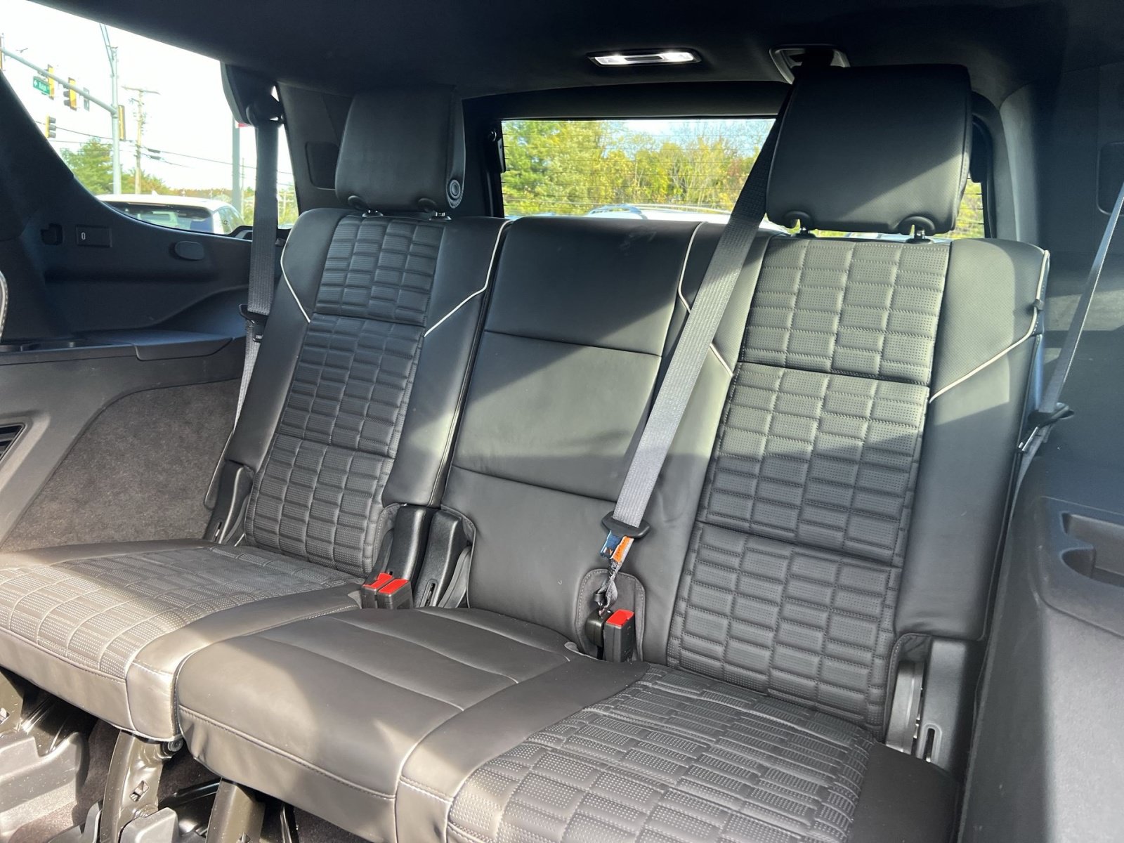 Used 2023 Cadillac Escalade Sport Platinum w/ LPO, ONYX Package AWD/4WD image 26