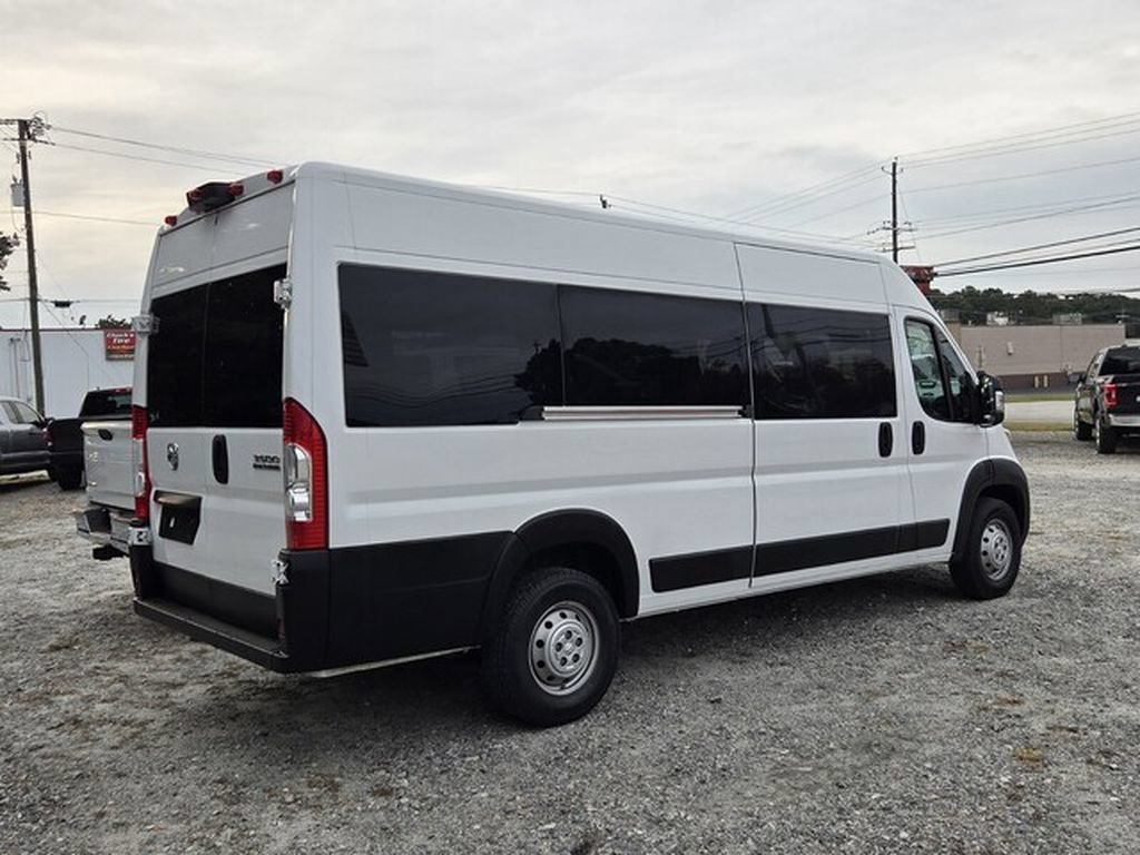 Used 2023 RAM ProMaster 3500 FWD image 4