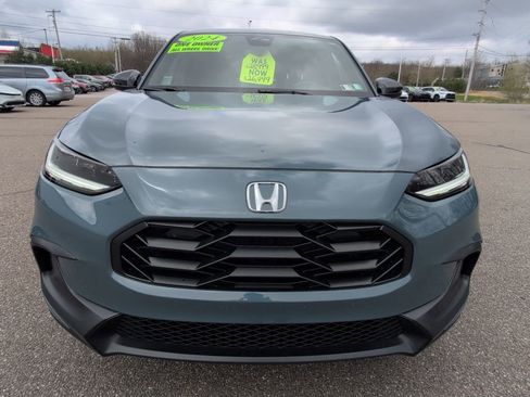 Used 2024 Honda HR-V Sport image 11