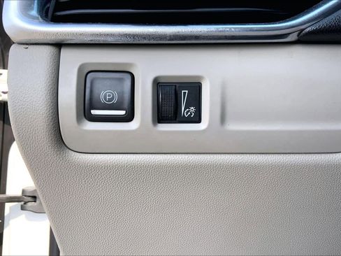 Used 2019 Cadillac XT4 Luxury FWD image 33