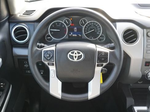 Used 2015 Toyota Tundra SR5 w/ SR5 Upgrade Package RWD image 14