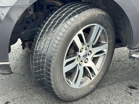 Used 2022 Ford Expedition Max Limited AWD/4WD image 9