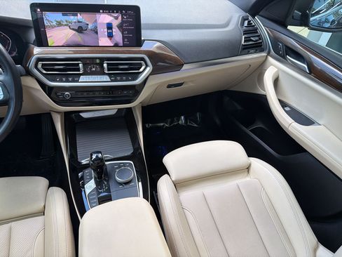 Used 2022 BMW X4 xDrive30i w/ Parking Assistance Package AWD/4WD image 31