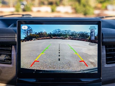 Used 2024 Ford Expedition Max Limited image 31